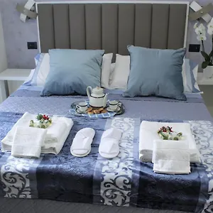 Mariana Luxury Neapel